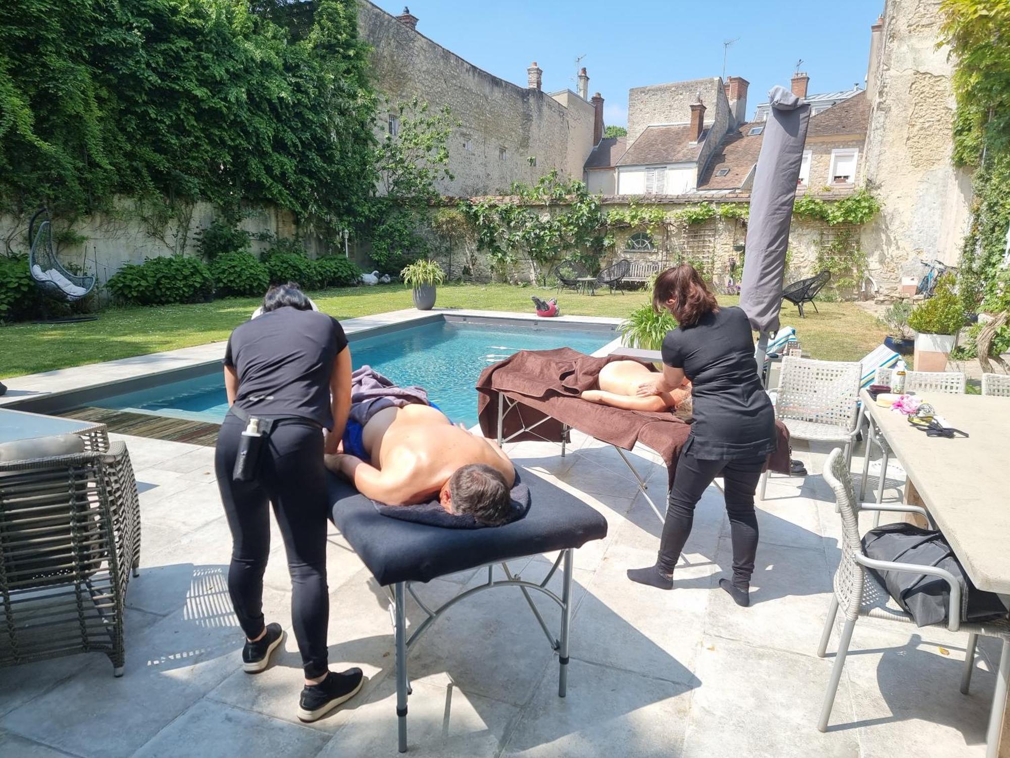 Bed & Breakfast Demeure Les Aiglons, D'hotes & *